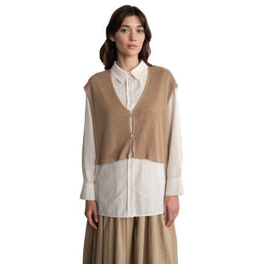 Lightweight Sweater Vest